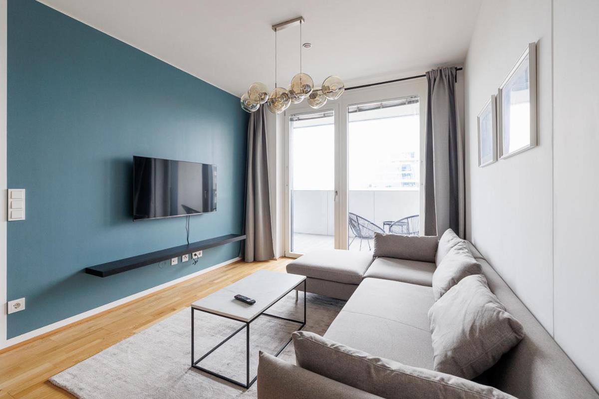Apartment Lovely In Marina Tower - 10min To Center Wien